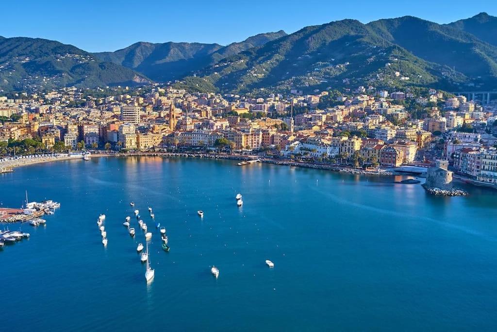Portofino - Appartamento Vista Mare - Rooftop Terrazzo - In Centro Citta - Free Wifi ラッパロ エクステリア 写真